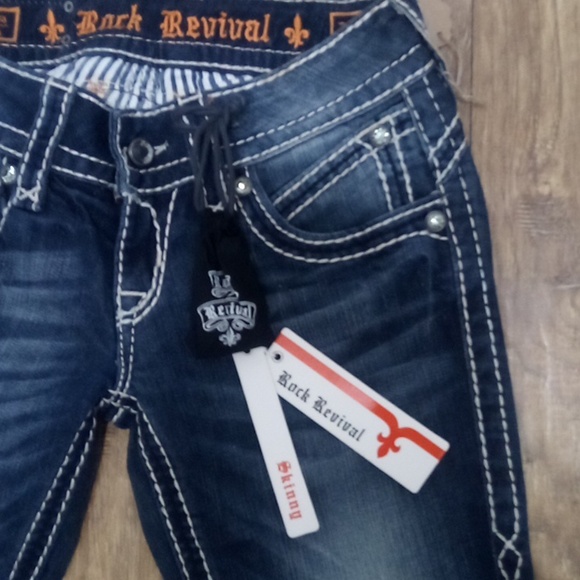 Rock Revival Women's 26 Scarlet Skinny Embellished Rhinestones NWT - Picture 6 of 8